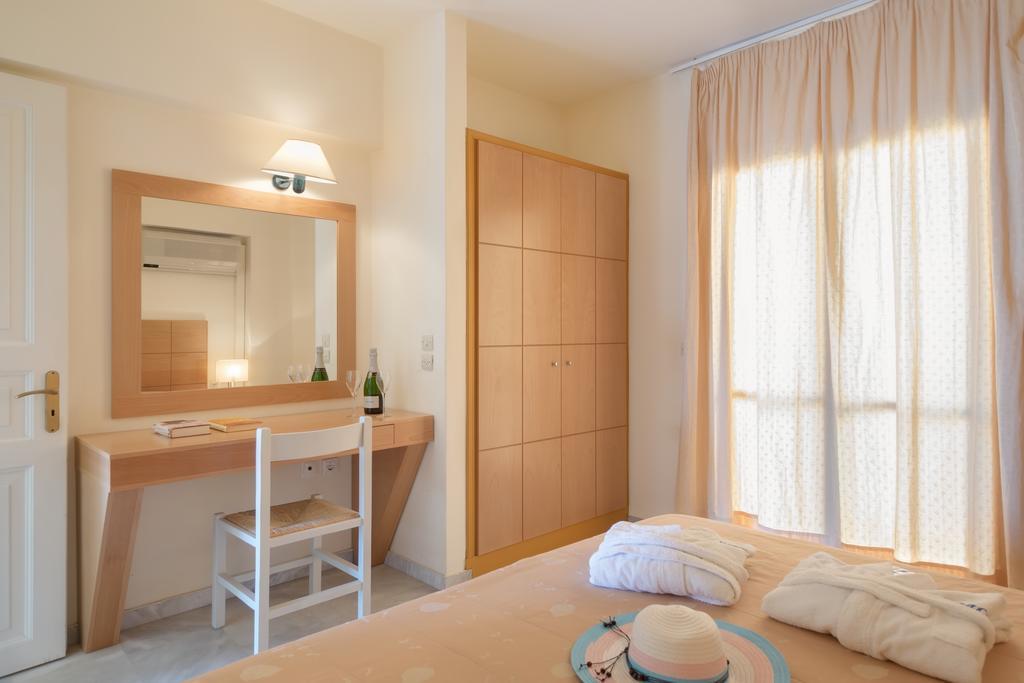 Mare Hotel Apartments Agios Nikolaos Exteriör bild